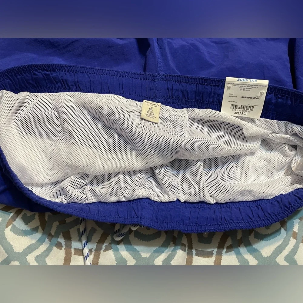 St. John's Bay 8" inseam blue swim trunks - Picture 4 of 4